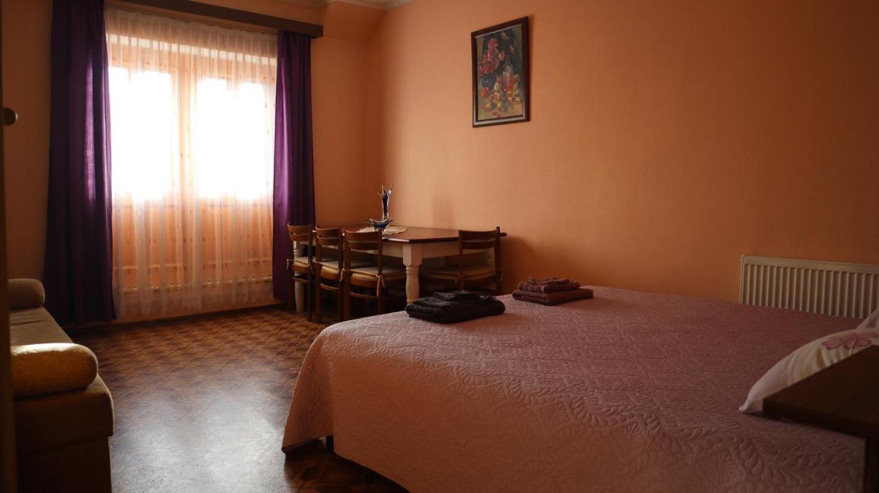 Excelsior Guesthouse Юрмала Екстер'єр фото
